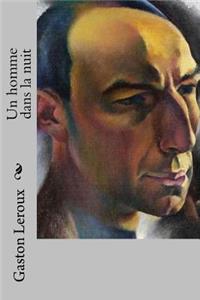 Un homme dans la nuit