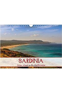 Sardinia Panoramic Calendar / UK-Version 2017