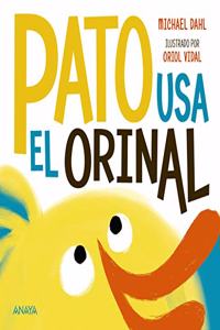 Pato usa el orinal