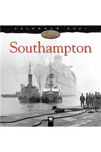 Southampton Heritage Wall Calendar 2021 (Art Calendar)