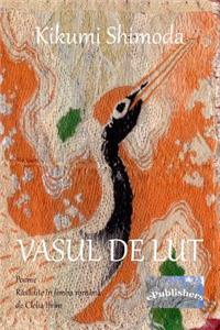 Vasul de Lut. Poeme