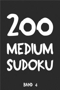 200 Medium Sudoku Band 4