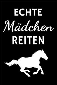 Echte Mädchen reiten
