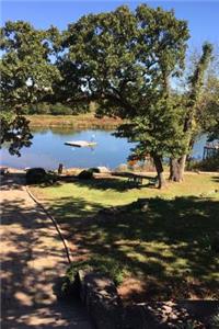 Swimming Hole in Pawnee Oklahoma Journal: 150 Page Lined Notebook/Diary