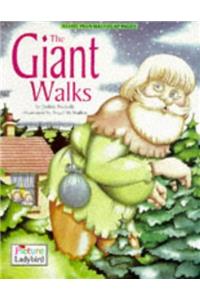 The Giant Walks (Picture Ladybirds)