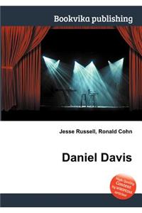 Daniel Davis