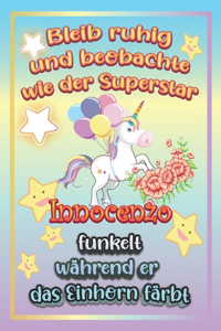 Bleib ruhig und beobachte wie Superstar Innocenzo funkelt während sie das Einhorn färbt