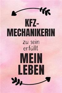 KFZ-Mechanikerin