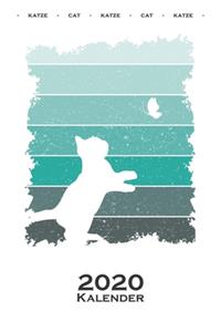 Katze will Schmetterling fangen Kalender 2020
