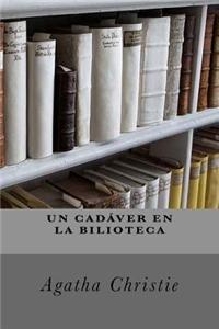 Un Cadaver En La Biblioteca