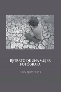 Retrato de una mujer fotógrafa