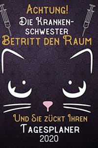 Achtung! Die Krankenschwester betritt den Raum und Sie zückt Ihren Tagesplaner 2020