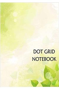 Dot Grid Notebook Green: 110 Dot Grid Pages