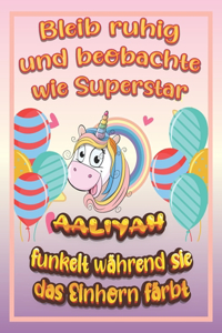 Bleib ruhig und beobachte wie Superstar Aaliyah funkelt während sie das Einhorn färbt