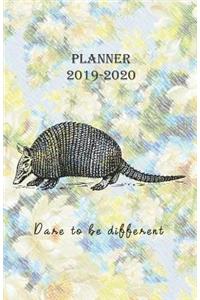Planner 2019 - 2020 Dare to be different