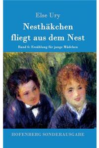 Nesthäkchen fliegt aus dem Nest