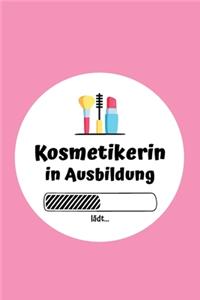Kosmetikerin in Ausbildung