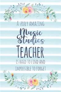 A Truly Amazing Music Studies Teacher Is Hard to Find and Impossible to Forget