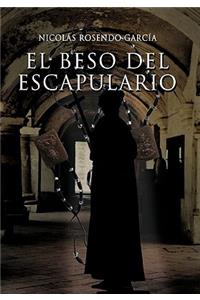 Beso del Escapulario
