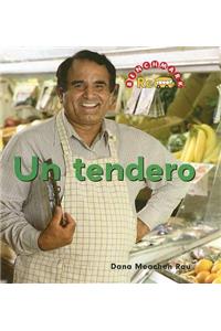Un Tendero (Grocer)