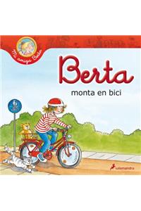 Berta Monta En Bici