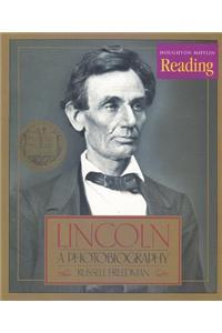 Lincoln: A Photobiography