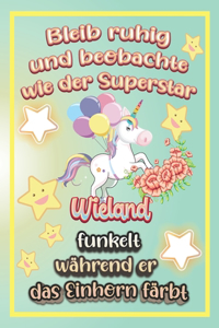 Bleib ruhig und beobachte wie Superstar Wieland funkelt während sie das Einhorn färbt
