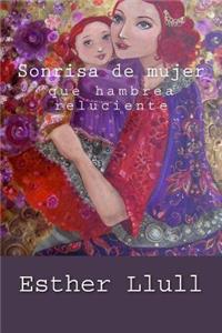 Sonrisa de mujer que hambrea reluciente