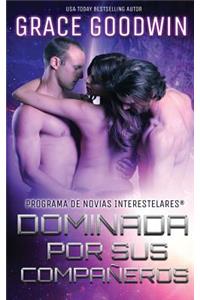 Dominada por sus compañeros