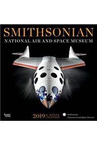 Smithsonian National Air and Space Museum 2019 Square Hachette
