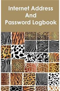 Internet Address and Password Logbook: Internet Address and Password Logbook / Diary / Notebook Animal Print