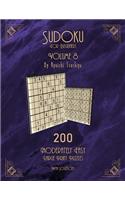 Sudoku For Beginners: 200 Easy To Moderate Beginner Level Puzzles With Solutions For Adults & Seniors. Large Print. Volume 8 of 10.(8 Brain Games Puzzle Books)