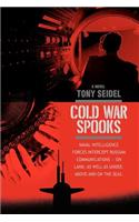 Cold War Spooks: Naval intelligence forces intercept Russian communications--On Land, as well as under, above and on the seas.(English)