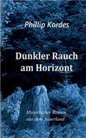 Dunkler Rauch am Horizont