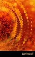 Notebook: Abstrakt, Dahlia, Orange, Herbst Notizbuch / Tagebuch / Schreibheft / Notizen - 6 x 9 Zoll (15,24 x 22,86 cm), 150 Seiten, glänzende Oberfläche.