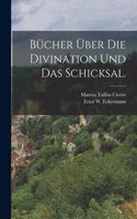 Bücher über die Divination und das Schicksal.