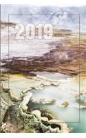 2019 Weekly Planner: Mammoth Hot Springs - Yellowstone National Park - 6 X 9 Weekly Planner and Notebook