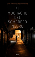 muchacho del sombrero negro