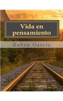 Vida en pensamiento: (Spanish)