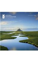 Historic Photographer of the Year Wall Calendar 2021 (Art Calendar)