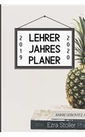 Lehrer Jahres Planer 2019 2020: A5 Lehrerplaner LINIERT Geschenkidee für Lehrer - Abschiedsgeschenk Grundschule - Klassengeschenk - Dankeschön - Geschenk-Buch zum Schulabschluss