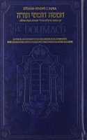 The Edmond J. Safra Edition of the Chumash in French: The Torah, Haftarot, and Five Megillot With a Commentary from Rabbinic Writings