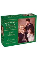 Awkward Family Photos 2019 Day-to-Day Calendar