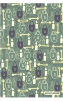 2019 Planner: Daily Weekly & Monthly Organizer Green Candle Lock & Key Pattern Cover