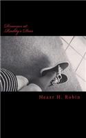 Dreamer at Reality's Door: A chapbook by Heazr H. Robin(English)