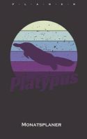 Platypus im Retro Style Monatsplaner