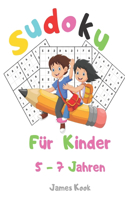 Sudoku für Kinder 5 - 7 Jahren: : 200 Sudokus für Kinder im Alter von 5 bis 7 Jahren mit Lösungen - Verbesserung von Gedächtnis und Logik. Dieses Aktivitätenbuch wurde speziell für
