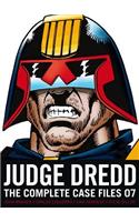 Judge Dredd: The Complete Case Files 07