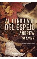 Al otro lado del espejo
