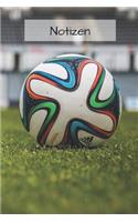 Notizbuch Für Fussballtrainer: Blanko Notizbuch Mit 120 Seiten - A5+ Softcover - Zur Trainingsplanung, Für Übungen & Mehr